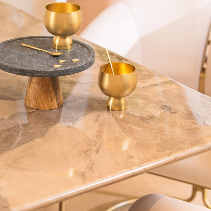 Golden Dining - Image 4